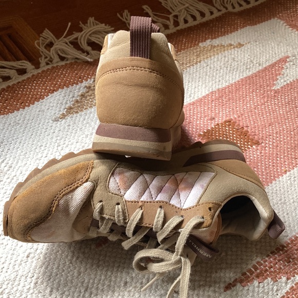 Women’s Merril Alpine Sneaker - Picture 4 of 6